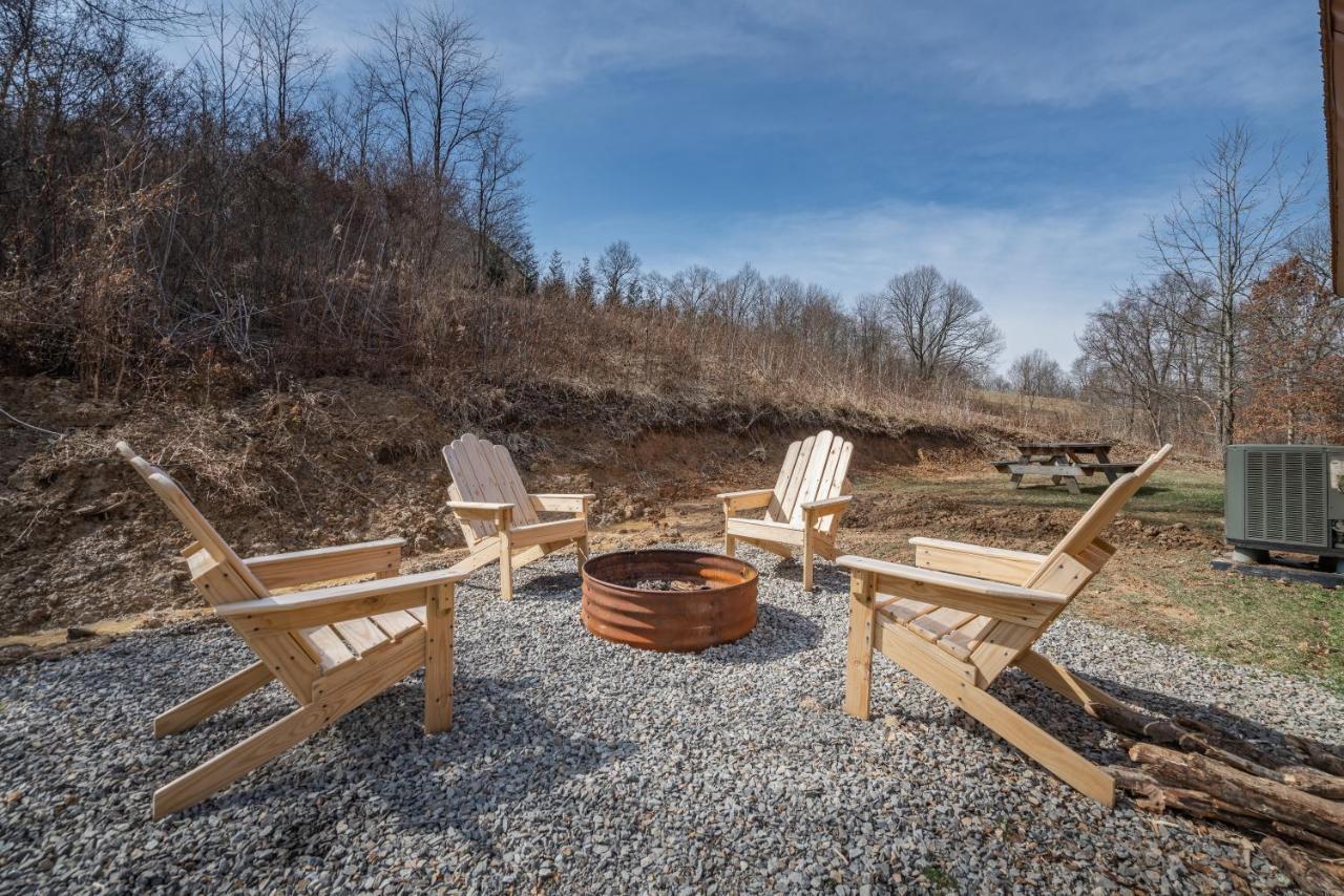 Family Friendly ~ Hocking Hills Cabin ~ Close To Caves, W/Wifi South Bloomingville Экстерьер фото